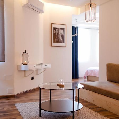7Seven Hotel Korce Exterior photo